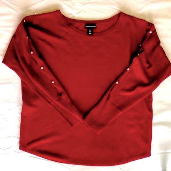 Adrienne Vittadini Burgandy Long Sleeves with Pearl Detail Crewneck Sweater